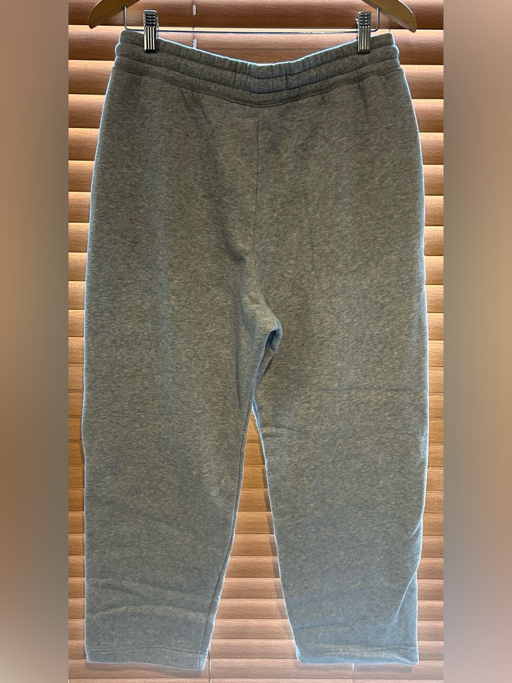 NWT Hollister Heathered Grey Men’s Sweatpants - Picture 9 of 9